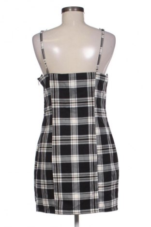 Рокля H&M Divided, Размер XL, Цвят Многоцветен, Цена 46,11 лв.