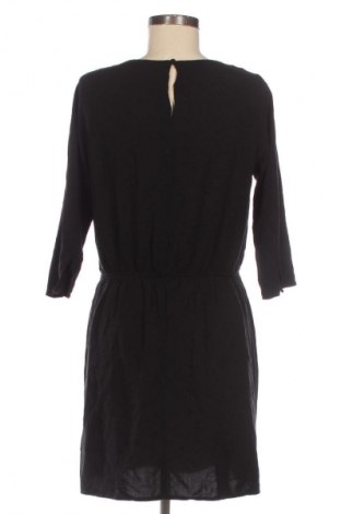 Рокля H&M Divided, Размер L, Цвят Черен, Цена 29,00 лв.