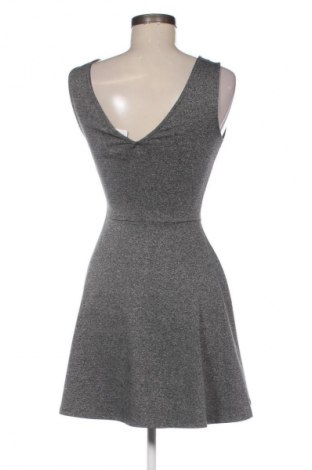 Kleid H&M Divided, Größe S, Farbe Grau, Preis € 11,99