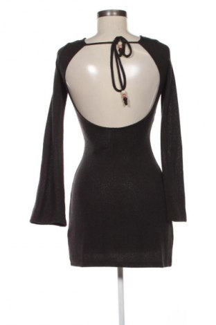 Рокля H&M Divided, Размер XS, Цвят Сив, Цена 29,00 лв.