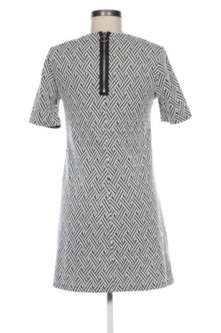 Šaty  H&M Divided, Velikost M, Barva Vícebarevné, Cena  229,00 Kč