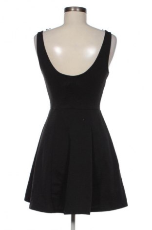 Kleid H&M Divided, Größe M, Farbe Schwarz, Preis € 14,83