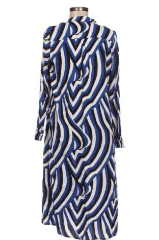 Рокля Hechter, Размер S, Цвят Многоцветен, Цена 152,99 лв.