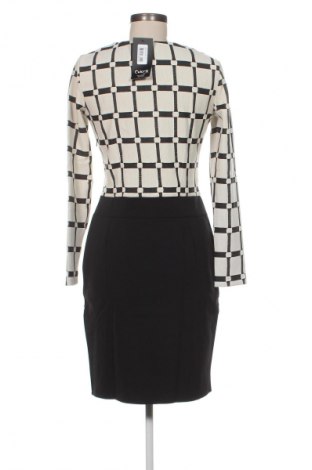 Šaty  Hermosa, Veľkosť L, Farba Viacfarebná, Cena  95,65 €