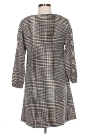 Рокля Imperial, Размер S, Цвят Многоцветен, Цена 57,99 лв.