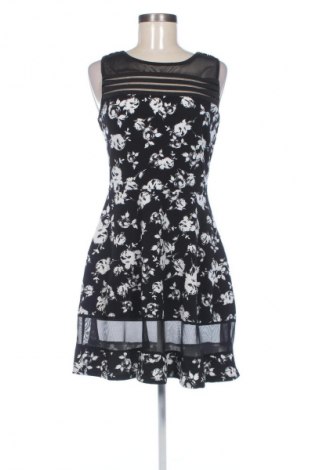 Kleid Impress, Größe M, Farbe Mehrfarbig, Preis € 14,83