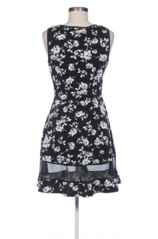 Kleid Impress, Größe M, Farbe Mehrfarbig, Preis € 14,83