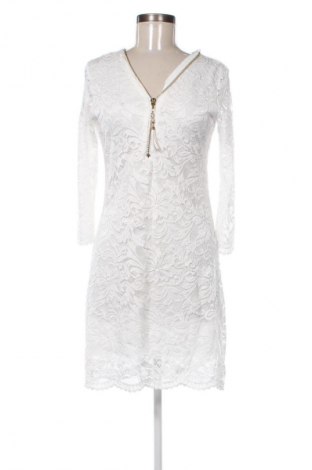 Ruha In&Dit, Méret M, Szín Fehér, Ár 8 319 Ft