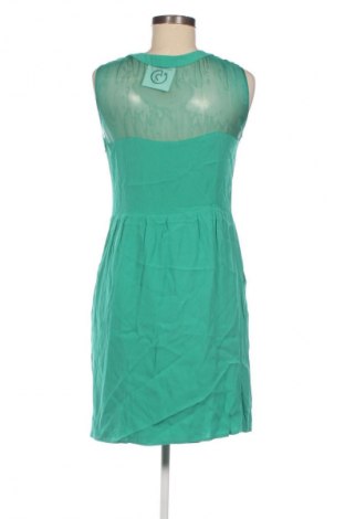 Рокля Kookai, Размер S, Цвят Зелен, Цена 25,60 лв.