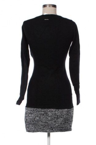 Ruha Laura Scott, Méret XS, Szín Fekete, Ár 11 839 Ft