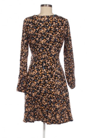 Рокля Laura Scott, Размер M, Цвят Многоцветен, Цена 46,99 лв.