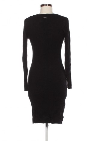 Ruha Laura Scott, Méret M, Szín Fekete, Ár 9 569 Ft