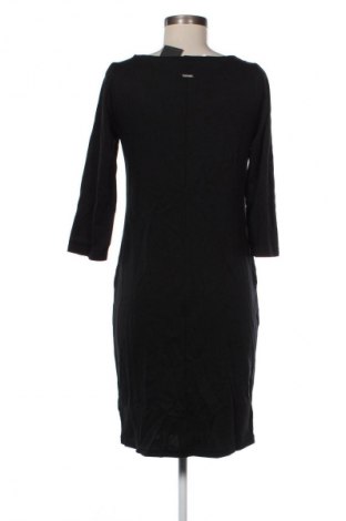 Ruha Laura Scott, Méret S, Szín Fekete, Ár 9 569 Ft