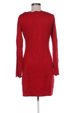 Ruha Laura Scott, Méret M, Szín Piros, Ár 9 569 Ft
