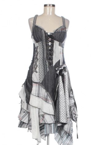 Kleid Lissa, Größe M, Farbe Mehrfarbig, Preis 13,99 €