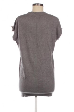 Рокля Louise Orop, Размер M, Цвят Сив, Цена 29,00 лв.