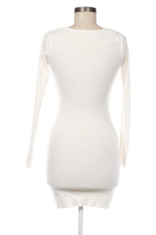 Sukienka M.b. 21, Rozmiar M, Kolor Biały, Cena 66,67 zł