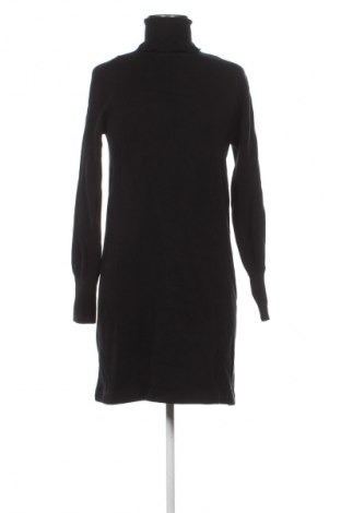 Рокля Maison 123, Размер S, Цвят Черен, Цена 272,23 лв.