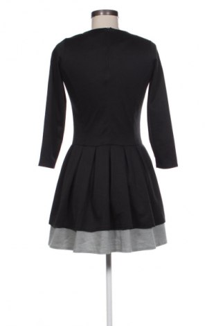 Šaty  Makadamia, Veľkosť M, Farba Viacfarebná, Cena  24,48 €