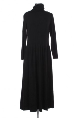 Рокля Makadamia, Размер M, Цвят Черен, Цена 109,99 лв.