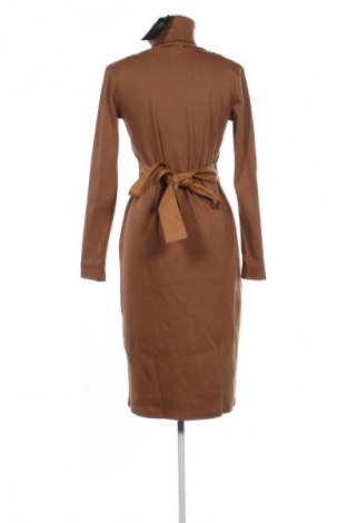 Рокля Makadamia, Размер S, Цвят Кафяв, Цена 109,99 лв.