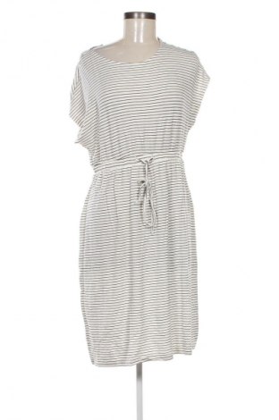 Φόρεμα Mamalicious, Μέγεθος M, Χρώμα Πολύχρωμο, Τιμή 37,99 €