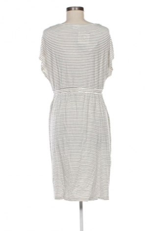 Φόρεμα Mamalicious, Μέγεθος M, Χρώμα Πολύχρωμο, Τιμή 37,99 €