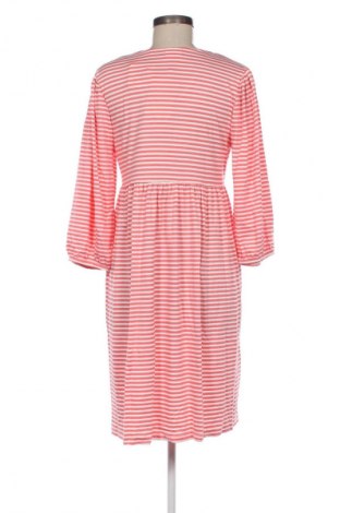 Φόρεμα Mamalicious, Μέγεθος M, Χρώμα Πολύχρωμο, Τιμή 47,99 €