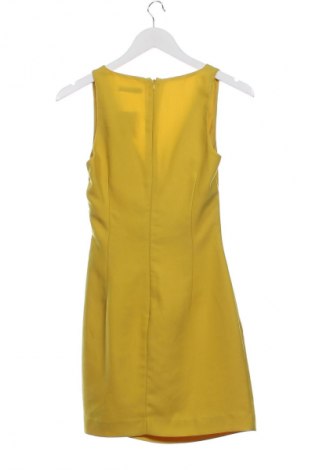Рокля Mango, Размер XS, Цвят Жълт, Цена 54,74 лв.