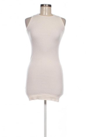 Ruha Mango, Méret S, Szín Fehér, Ár 2 000 Ft