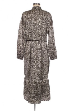 Рокля Mango, Размер M, Цвят Многоцветен, Цена 27,99 лв.