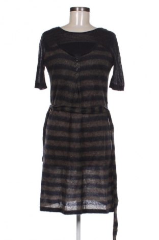 Рокля Marc Cain, Размер M, Цвят Многоцветен, Цена 205,28 лв.