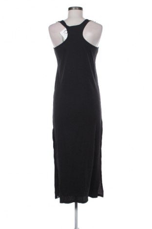 Рокля Marc Cain Sports, Размер XS, Цвят Черен, Цена 309,99 лв.