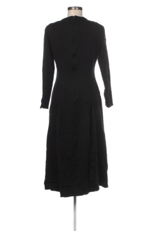 Kleid Massimo Dutti, Größe M, Farbe Schwarz, Preis € 29,99