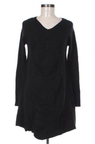 Sukienka Minority, Rozmiar M, Kolor Czarny, Cena 54,99 zł