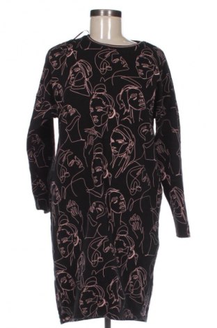 Рокля Mohito, Размер M, Цвят Многоцветен, Цена 29,15 лв.