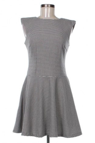 Рокля Mohito, Размер S, Цвят Многоцветен, Цена 23,99 лв.