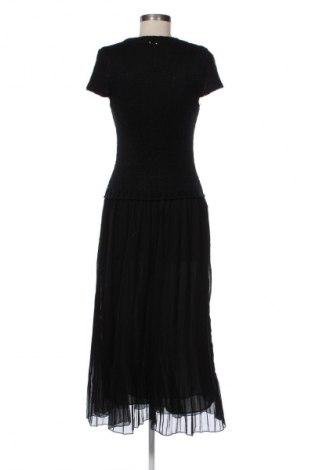 Sukienka Molly Bracken, Rozmiar M, Kolor Czarny, Cena 112,36 zł