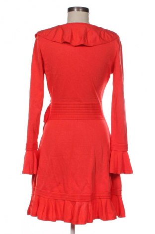 Рокля Nikkie, Размер M, Цвят Червен, Цена 25,99 лв.