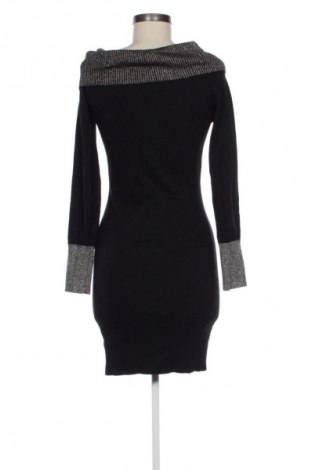 Šaty  No Box, Velikost S, Barva Vícebarevné, Cena  329,00 Kč