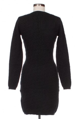 Рокля Numph, Размер M, Цвят Черен, Цена 187,00 лв.