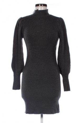 Sukienka ONLY, Rozmiar XS, Kolor Szary, Cena 18,99 zł