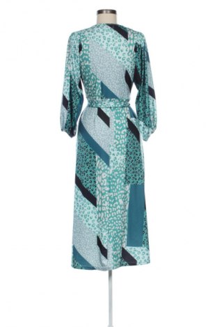 Рокля Oasis, Размер S, Цвят Многоцветен, Цена 31,99 лв.