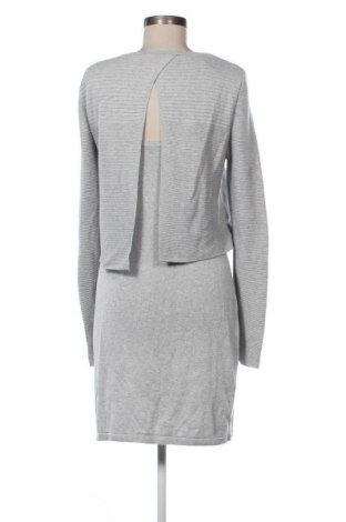 Ruha Oui, Méret S, Szín Szürke, Ár 12 619 Ft