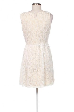 Šaty  Papaya, Velikost L, Barva Bílá, Cena  269,00 Kč
