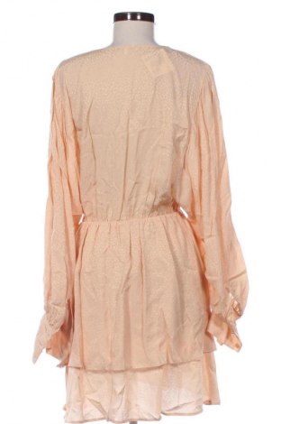 Rochie Patrizia Pepe, Mărime L, Culoare Bej, Preț 1.002,63 Lei