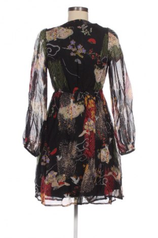 Rochie Peace & Love, Mărime M, Culoare Multicolor, Preț 145,99 Lei