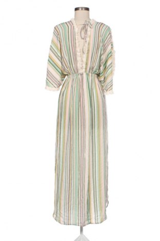 Рокля Penti, Размер S, Цвят Многоцветен, Цена 36,10 лв.