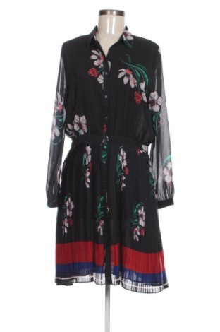 Рокля Pepe Jeans, Размер L, Цвят Многоцветен, Цена 53,99 лв.