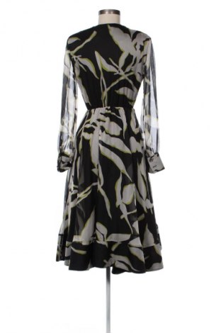 Рокля Phardi, Размер M, Цвят Многоцветен, Цена 48,00 лв.